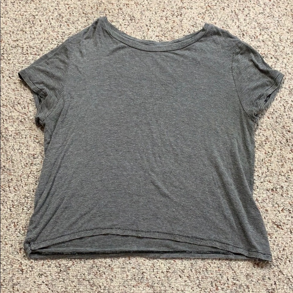American Eagle shirt